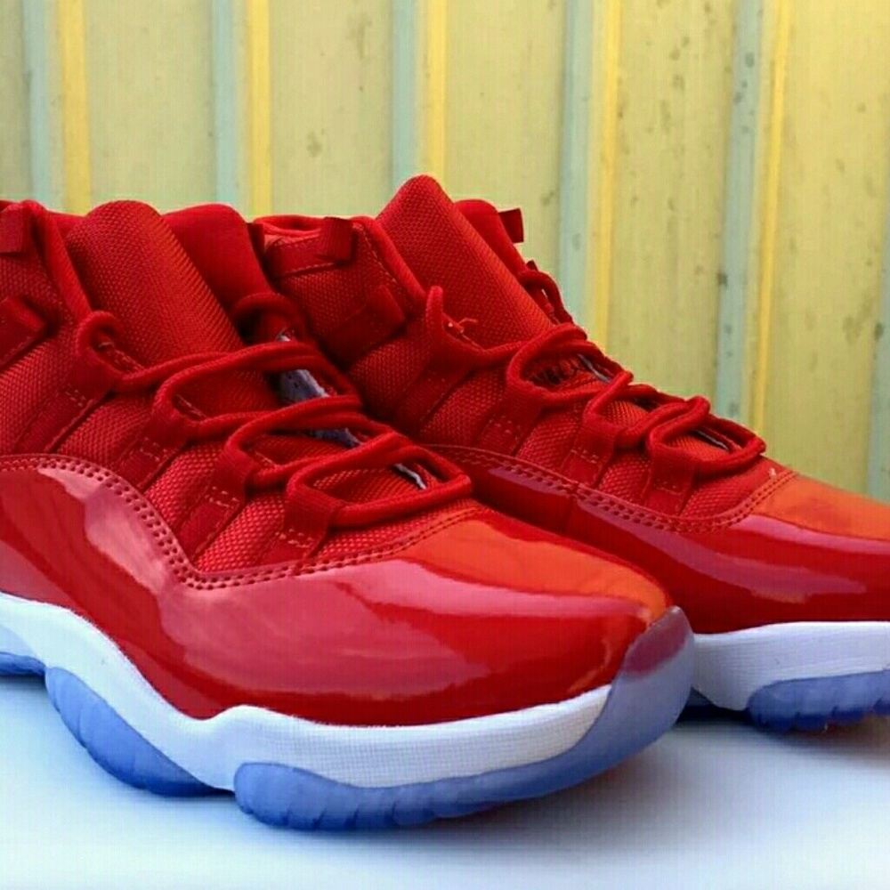 Air Jordan 11